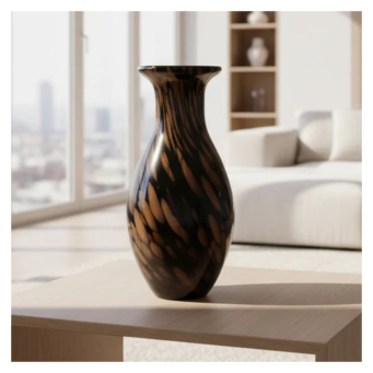 Vases & Decorative Accents