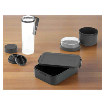 Food Containers & Storage