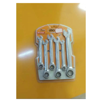 Screwdrivers & Spanners (Tournevis n'Imfunguzo)