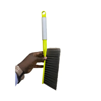 Brooms, Mops & Brushes (Imikubuzo, Ibikoropesho n'Uburoso)