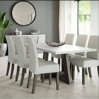 Dining Tables & Chairs (Ameza n'Intebe byo Kuriraho)