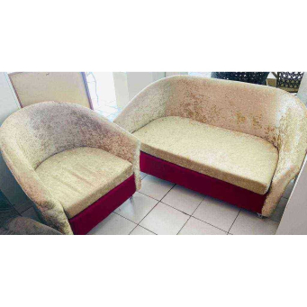 Sofas & Living Room Sets