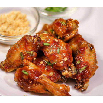 Fried Chicken & Wings (Inkoko Ikaranze n'Amababa)