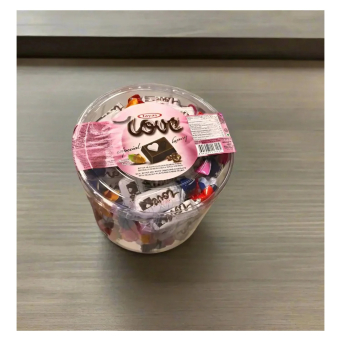 Chocolates (Shokola)